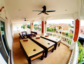 JOOPLAND Luxury Pool Villa Pattaya Walking Street - Image 4