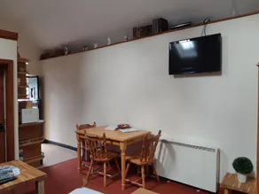 Beautiful 1-Bed Cottage in Trellech - Image 3