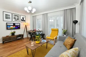 Modern Nostalgia House in Taksim Square - Image 2