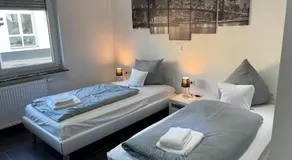 Appartment am Rosenplatz,24 Stunden Check in, Küche, kostenfreie Parkplätze - Image 2