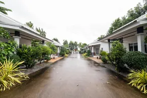 OYO 75338 Winza Hotel and Resort - Image 4