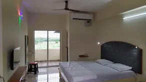 Srinivasa Hotel - Image 2