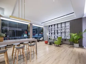 Borrman Hotel Hezhou Municipal Plaza - Image 4