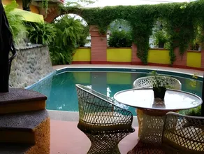 Hotel La Cabaña - Image 2