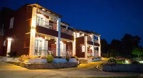 Sunset Apartments - Image 5