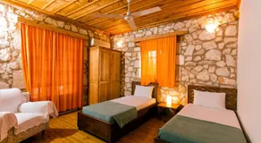 Liuba Villas - Image 2