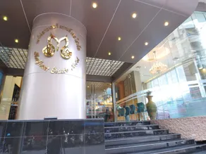 Mayflower Grande Hotel - Image 5