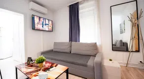 Bucharest Nightlife Apartments - Image 2