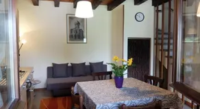 Oxy Holiday Home - Image 5