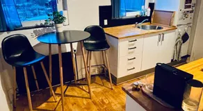 PRIVATE B&B - EASY ACCESS - 24h SELF CHECK IN-OUT - Image 2