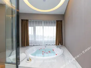 Laurel Hotel(Beijing Jiaomen East  Subway Station near Beijing South Railway Station） - Image 3
