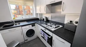 Durham Gate View - Lovely 2 bedroom apartment with parking - Image 2