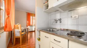 House Alma - Image 2