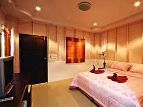Haadyao Bungalows - Image 3
