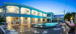 Anna's Studios & Apartments - Image 4