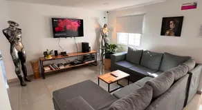Black Star Art Hostel - Image 2