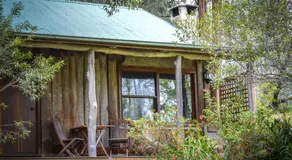 Ghost Hill Road Retreat - Image 4