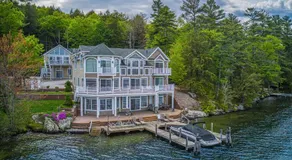 Leaward Shores Guesthouse - Image 4