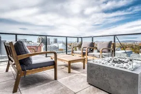 DarkLuxury rooftop pool private-parking - Image 2