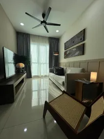 Cozy Modern Condo with Pool & City Access - Image 2