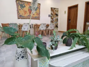 Emerald Adventures Guesthouse - Image 2
