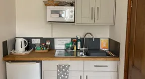 Church Farm Hartham - Image 3