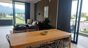 308 The Meadows Luxury Deluxe - Image 2