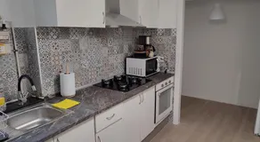APARTAMENTO RECIEN REFORMADO EN EL CENTRO DE VILAGARCÍA DE AROUSA. - Image 3