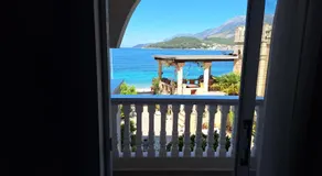 Castle Hotel - Image 2