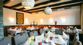 Hotel Weiß - Image 3