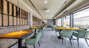 PEOPLE'S Hotel - Image 4
