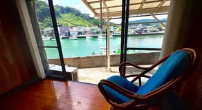 Aoshima Riverside House - Image 3