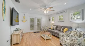 Manatee Cottage - Image 2