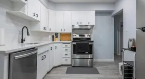 Centre Street upper 2bedSuite 4408 - Image 3