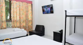 Hotel Roca & Mar - Image 5