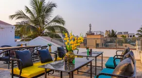 Coliwo Deux Hotel - Nagar Road - Image 3