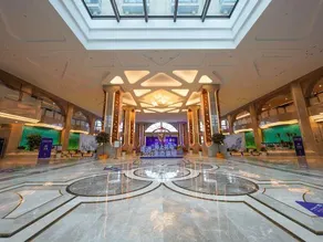 Flower Expo State Guest Hotel - Image 3