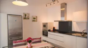 Ca sa Padrina Barruana - Image 2