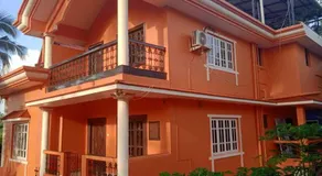Villa - Sleeps 8 - Garden - Parking - Patio - Image 4