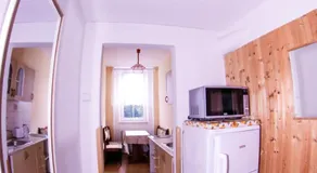 Alexandra - Image 3