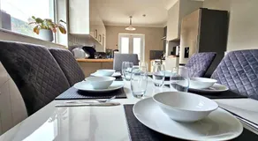 Habershon by Switchback Stays - Image 3