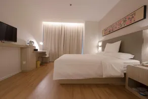Hanting Hotel Baoding Chaoyang Bei Street - Image 2