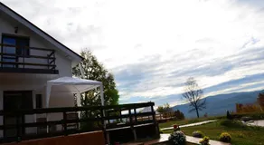 Pensiunea Casa Runcu Buzau - Image 2