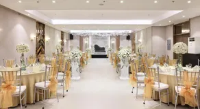 City Garden Suites Manila - Image 2