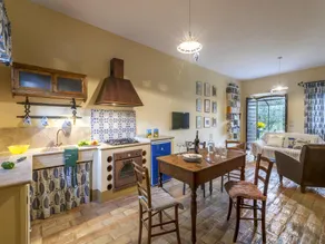 Holiday Home in Fermo with Heated Pool - Image 4