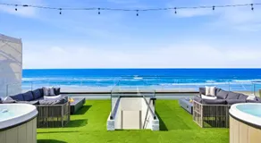 Luxury S Oceanfront Unit with Rooftop & Hot Tub - Image 4
