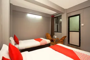 OYO 587 Hotel Tradition Inn - Image 5