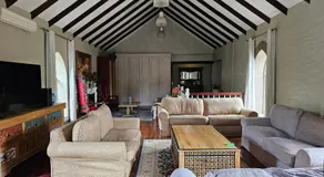 Castle Home - Image 2