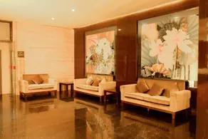 Hollyear Hotel - Image 3