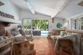 Villa Surrounded By Greenery - Villa Les Pins - Image 2